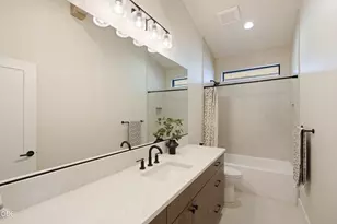 3020 NW Polarstar Ave, Bend, OR 97703 - Photo 29