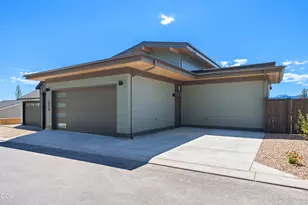 3020 NW Polarstar Ave, Bend, OR 97703 - Photo 35