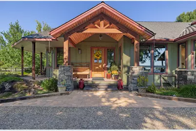 66255 White Rock Loop, Bend, OR 97703 - Photo 3