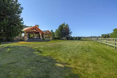 66255 White Rock Loop, Bend, OR 97703 - Photo 25