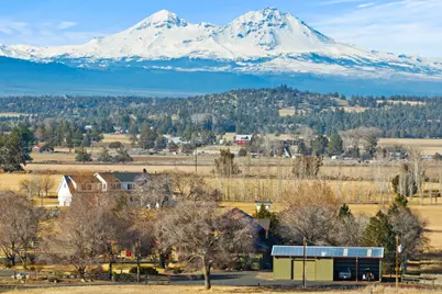 66255 White Rock Loop, Bend, OR 97703 - Photo 5