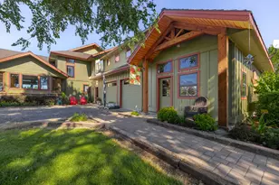 66255 White Rock Loop, Bend, OR 97703 - Photo 7