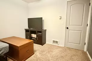 5704 Upland Dr, Klamath Falls, OR 97603 - Photo 21