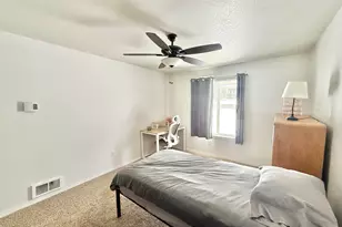 5704 Upland Dr, Klamath Falls, OR 97603 - Photo 27