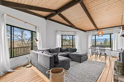 200 Timberlake Drive, Ashland, OR 97520 - Photo 23