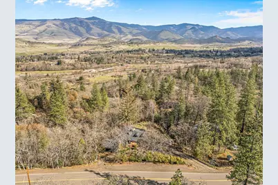 200 Timberlake Drive, Ashland, OR 97520 - Photo 7