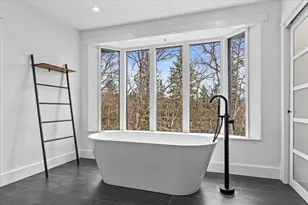 200 Timberlake Dr, Ashland, OR 97520 - Photo 27