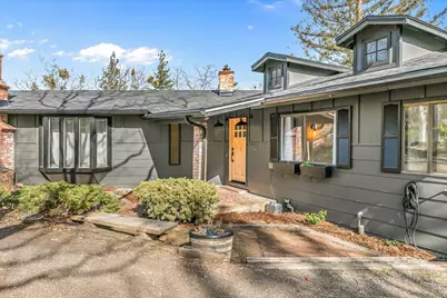 200 Timberlake Drive, Ashland, OR 97520 - Photo 9