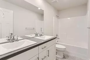 20695 Town Dr, Bend, OR 97701 - Photo 17