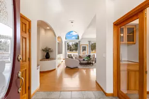 23445 Butterfield Trail, Bend, OR 97702 - Photo 5