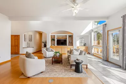 23445 Butterfield Trail, Bend, OR 97702 - Photo 11