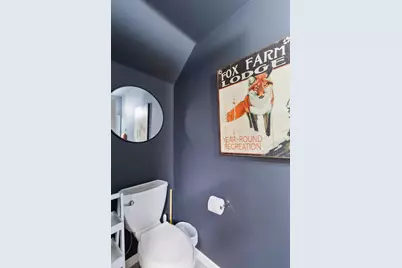 111 NW Hawthorne Avenue #APT 1, Bend, OR 97703 - Photo 13