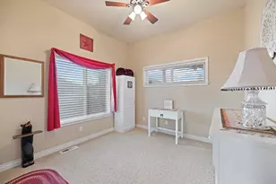 3503 Alderwood Dr, Medford, OR 97504 - Photo 27