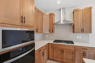 21549 SE Etna Pl, Bend, OR 97702 - Photo 11