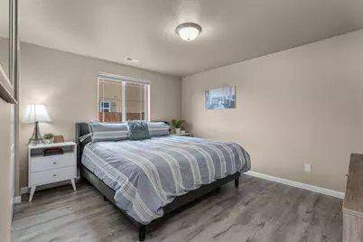 701 NW Green Forest Circle, Redmond, OR 97756 - Photo 11