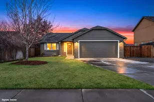 701 NW Green Forest Cir, Redmond, OR 97756 - Photo 25