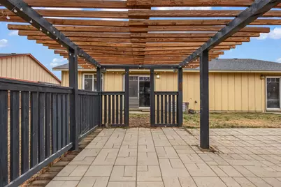 2215 SW Stonehedge Court, Redmond, OR 97756 - Photo 23