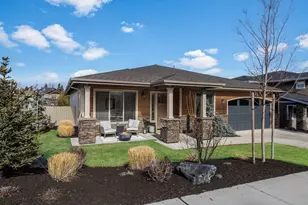 60863 Garrison Dr, Bend, OR 97702 - Photo 3