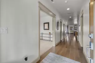 60863 Garrison Dr, Bend, OR 97702 - Photo 9