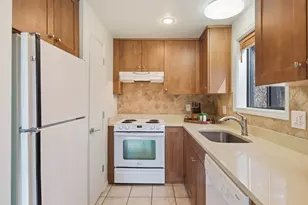 18075 Juniper Ln, Sunriver, OR 97707 - Photo 11