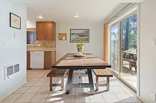 18075 Juniper Ln, Sunriver, OR 97707 - Photo 9