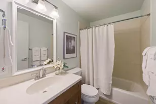 18075 Juniper Ln, Sunriver, OR 97707 - Photo 13