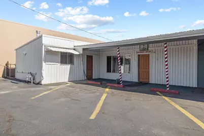 1633 Division Street, Klamath Falls, OR 97601 - Photo 1