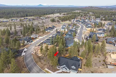 62507 NW Woodsman Loop, Bend, OR 97703 - Photo 13