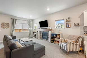 3400 NW 11th Ct, Redmond, OR 97756 - Photo 5