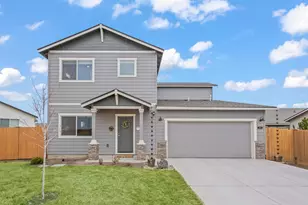 3400 NW 11th Ct, Redmond, OR 97756 - Photo 1