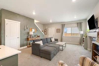 3400 NW 11th Court, Redmond, OR 97756 - Photo 7