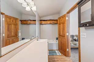 52531 Lost Ponderosa Rd, La Pine, OR 97739 - Photo 15