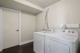 754 E California St, Jacksonville, OR 97530 - Photo 33