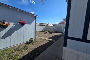 3501 Ave C, White City, OR 97503 - Photo 7