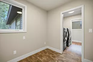 60734 Golf Village Loop, Bend, OR 97702 - Photo 21