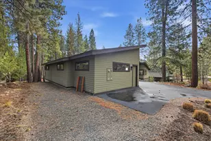 60734 Golf Village Loop, Bend, OR 97702 - Photo 33