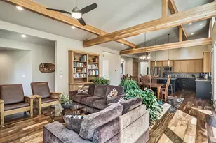 60734 Golf Village Loop, Bend, OR 97702 - Photo 9