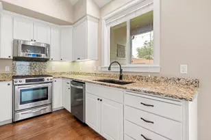 4375 Vista Pointe Dr, Medford, OR 97504 - Photo 11