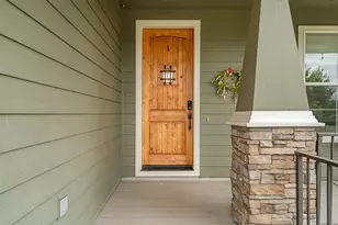 4375 Vista Pointe Dr, Medford, OR 97504 - Photo 3