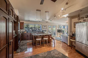 13290 Table Rock Rd, Central Point, OR 97502 - Photo 3