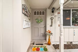 1540 NE Bear Creek Rd, Bend, OR 97701 - Photo 17