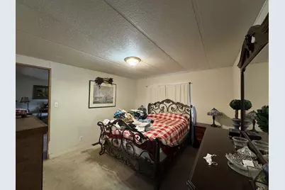 701 Tawn Cheree, Medford, OR 97501 - Photo 15