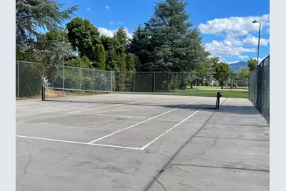 701 Tawn Cheree, Medford, OR 97501 - Photo 29