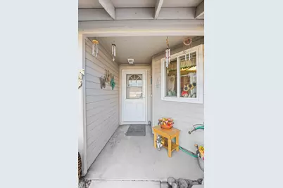 533 Brittni Lane, Central Point, OR 97502 - Photo 3