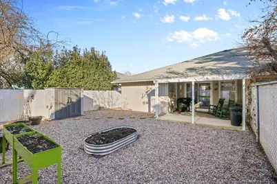 533 Brittni Lane, Central Point, OR 97502 - Photo 19