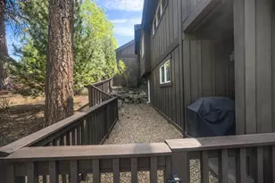 15 SW Quail Butte Pl, Bend, OR 97702 - Photo 49