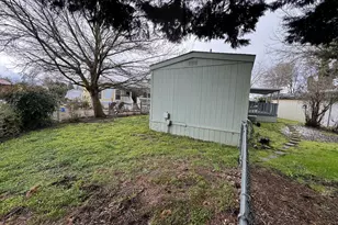 639 Darla Mae, Medford, OR 97501 - Photo 13