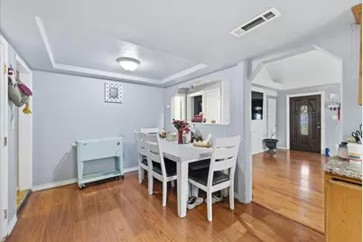 1129 Pinecroft Avenue, Medford, OR 97501 - Photo 11