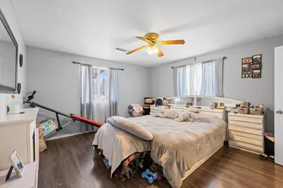 1129 Pinecroft Avenue, Medford, OR 97501 - Photo 13