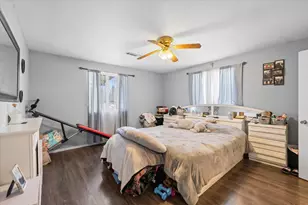 1129 Pinecroft Ave, Medford, OR 97501 - Photo 13